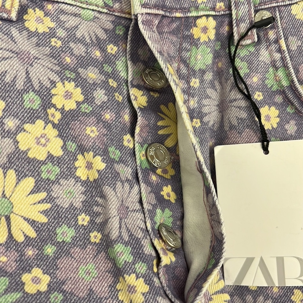 Zara ladies shorts - Picture 5 of 6